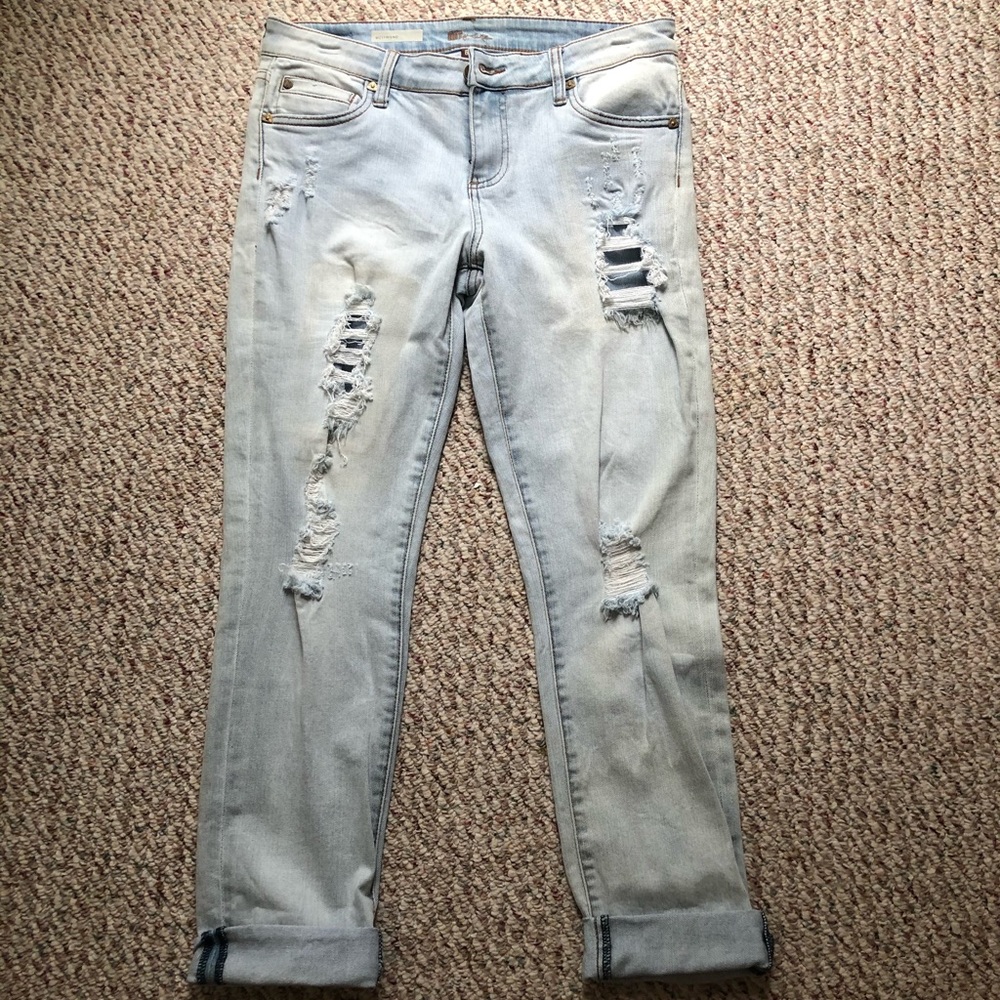 NWT Kut from the Kloth Distressed Boyfriend Size 6